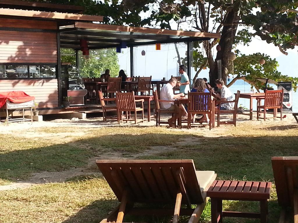 Coral Garden Resort Koh Kradan Exterior photo